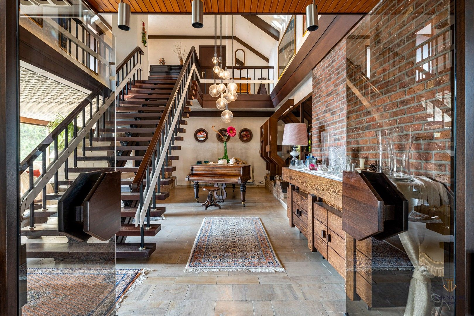 Statige Villa met Oneindige Mogelijkheden. foto 3
