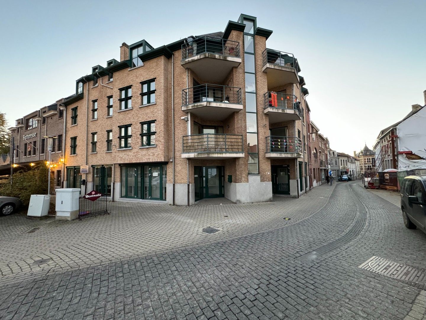 Mooi appartement met 2 slaapkamers in hartje Borgloon foto 12