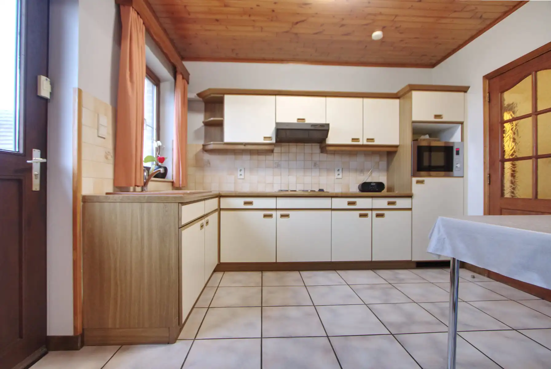 GELIJKVLOERSE WONING - 3 SLK - GARAGE - TUIN - WEIDE - RUST foto 7