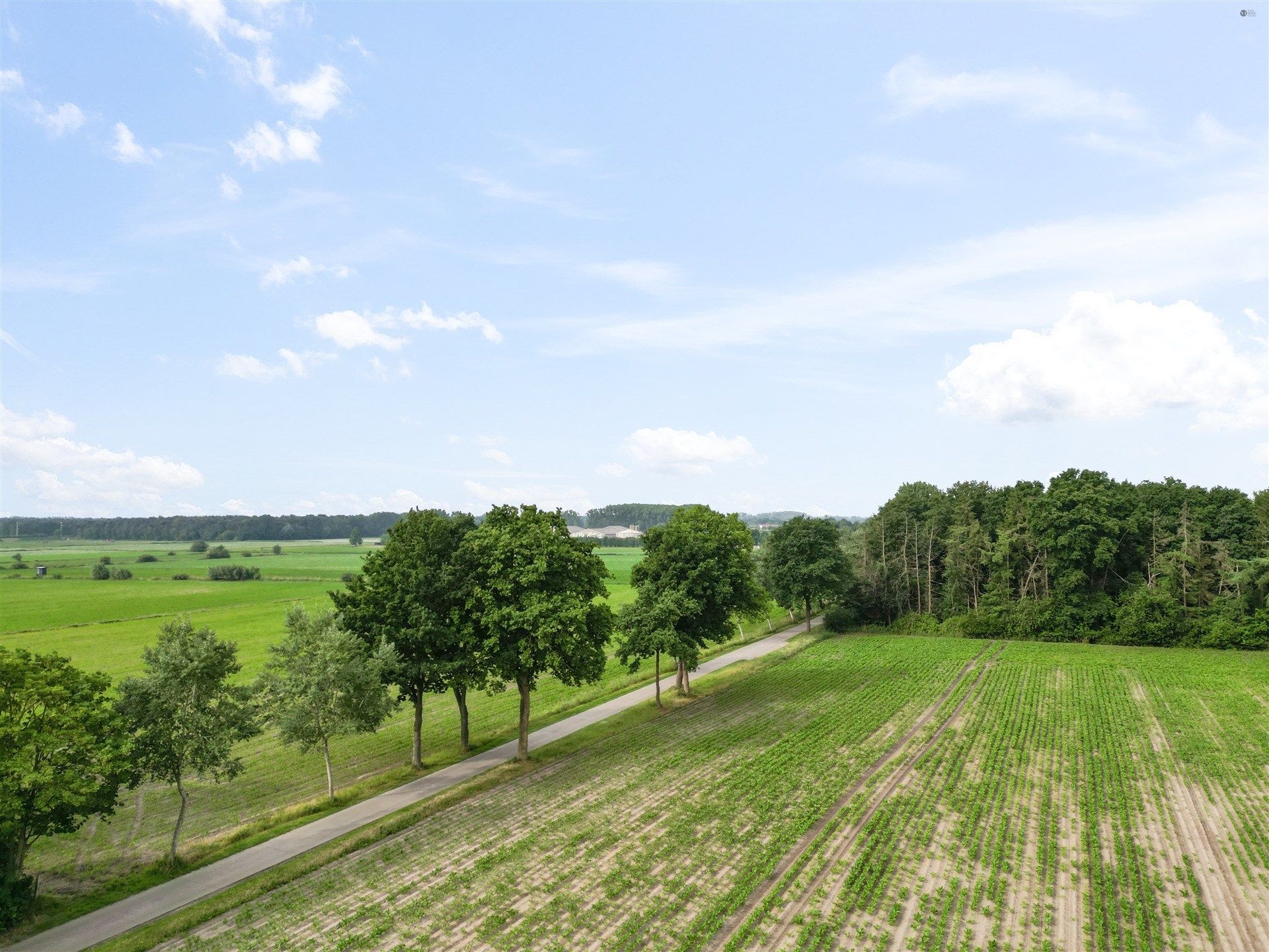 Open bebouwing op 1.128m² foto 2