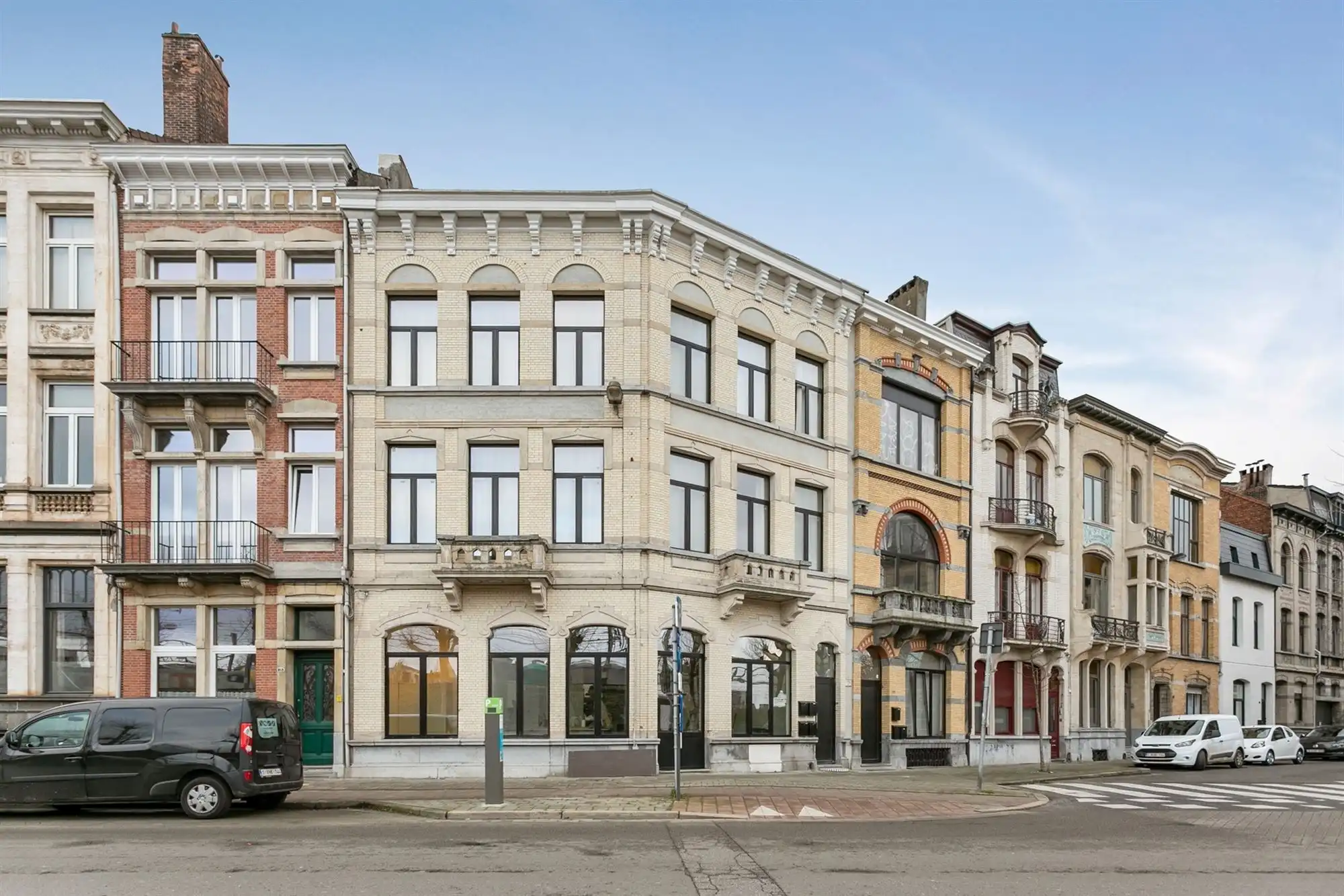 Ruim 2 slaapkamer appartement op toplocatie! foto 12