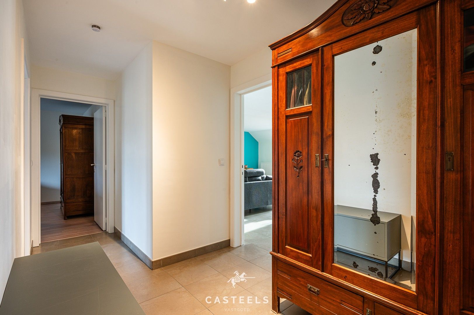 Lichtrijk en instapklaar appartement met garage te koop foto 4