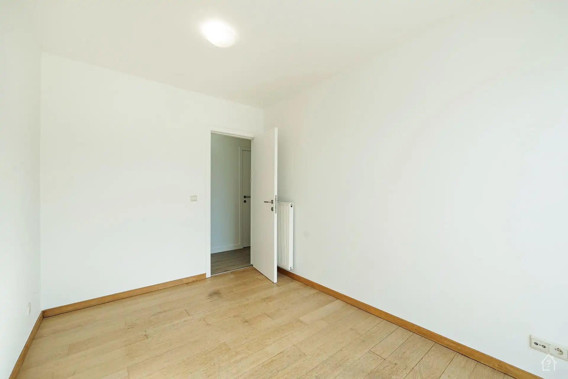 Zonnig 2 Slaapkamer Hoek-Appartement met Carport en staanpl. foto 11