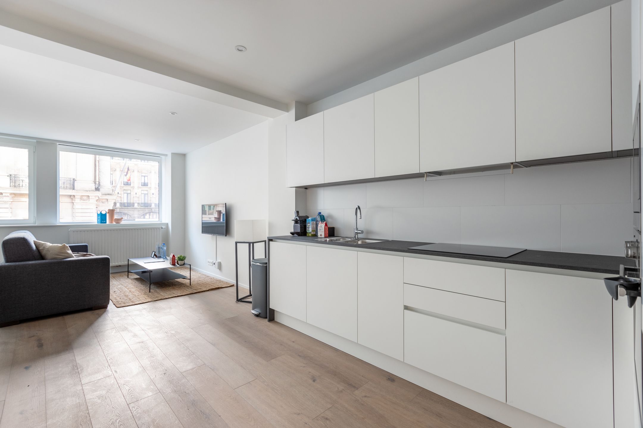 Centrum: Gemeubileerd appartement met 1 slaapkamer! foto 8