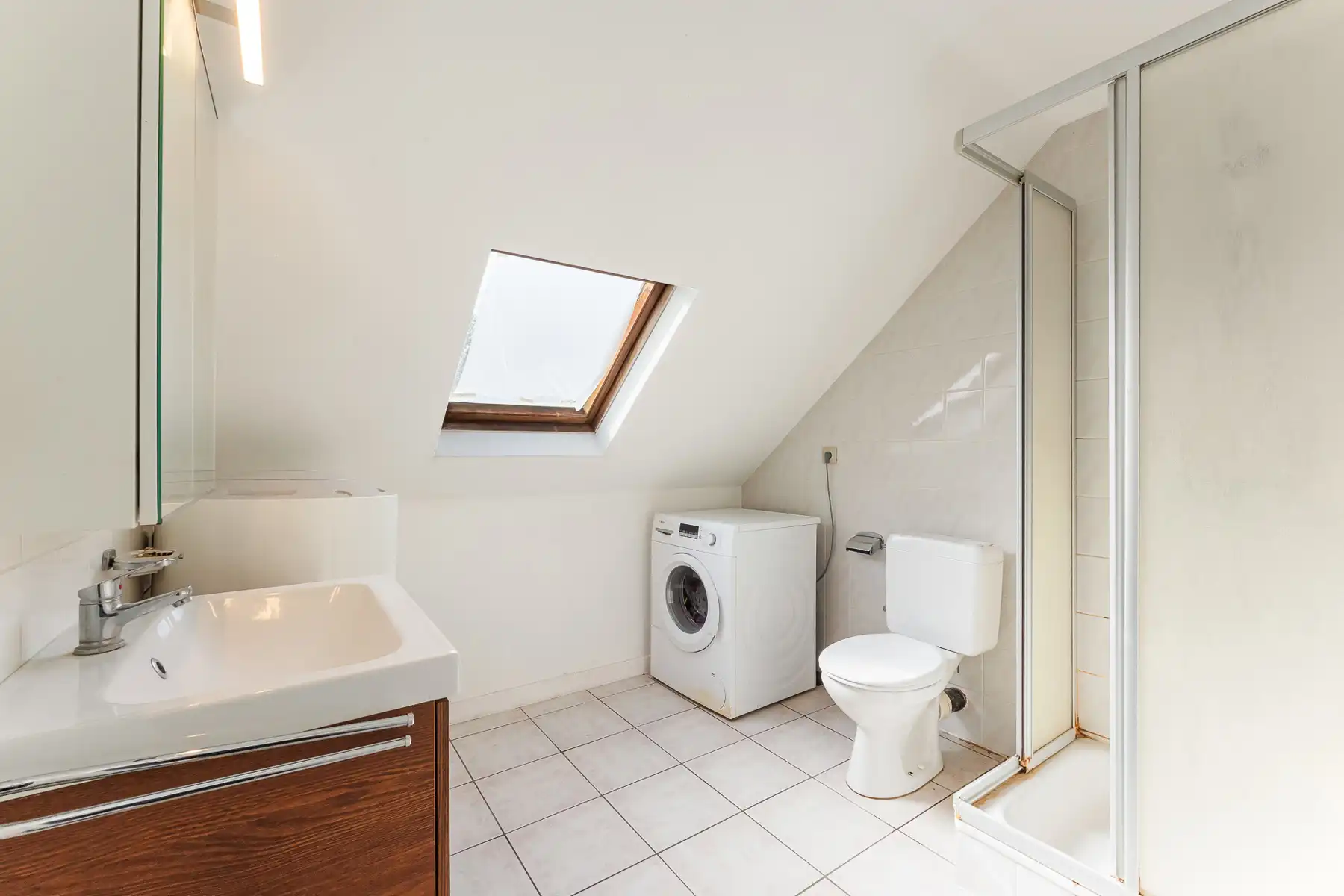 Dakappartement met 1 slaapkamer en ruim terras in Malle foto 14