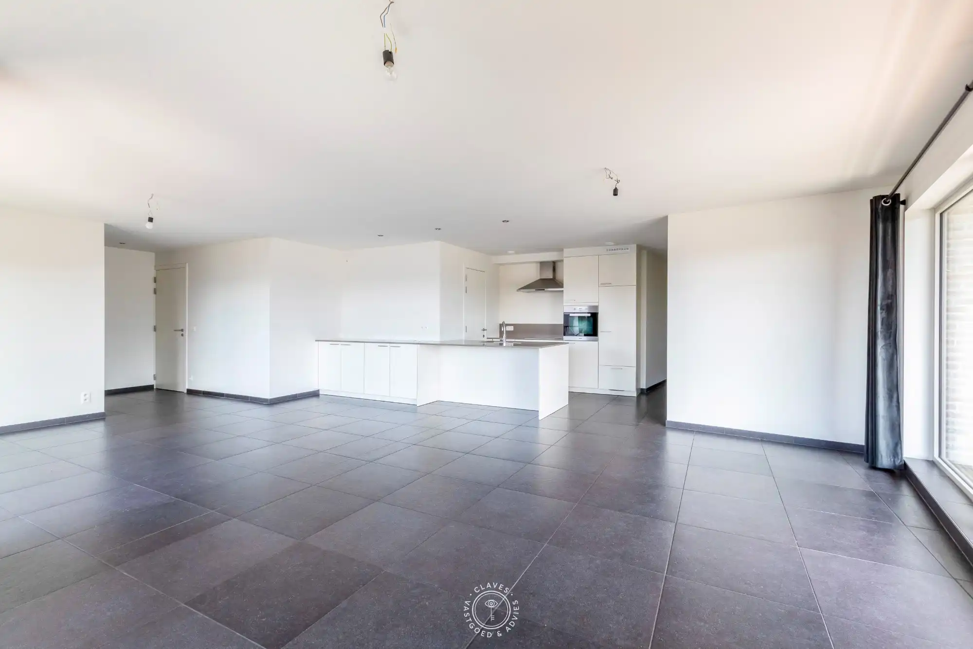 Licht, ruimte en prachtig Scheldezicht in hartje Temse foto 4