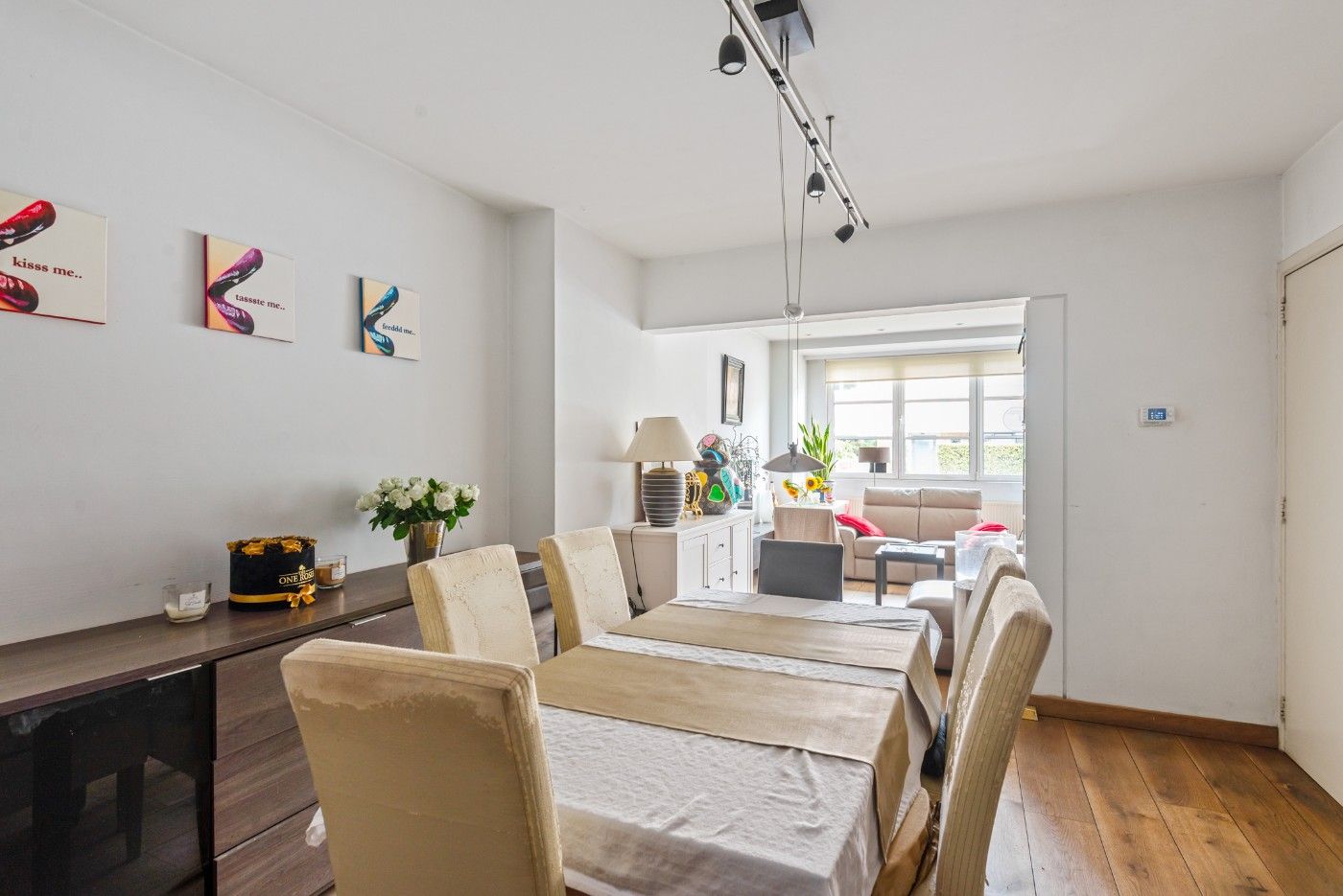 Top gelegen, instapklare woning met 2 à 3 slpk. en gezellig stadstuintje foto 5