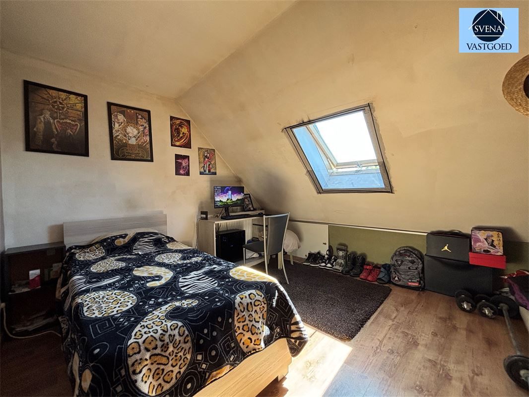 RUSTIG GELEGEN WONING MET 5 SLAAPKAMERS EN GARAGE foto 14