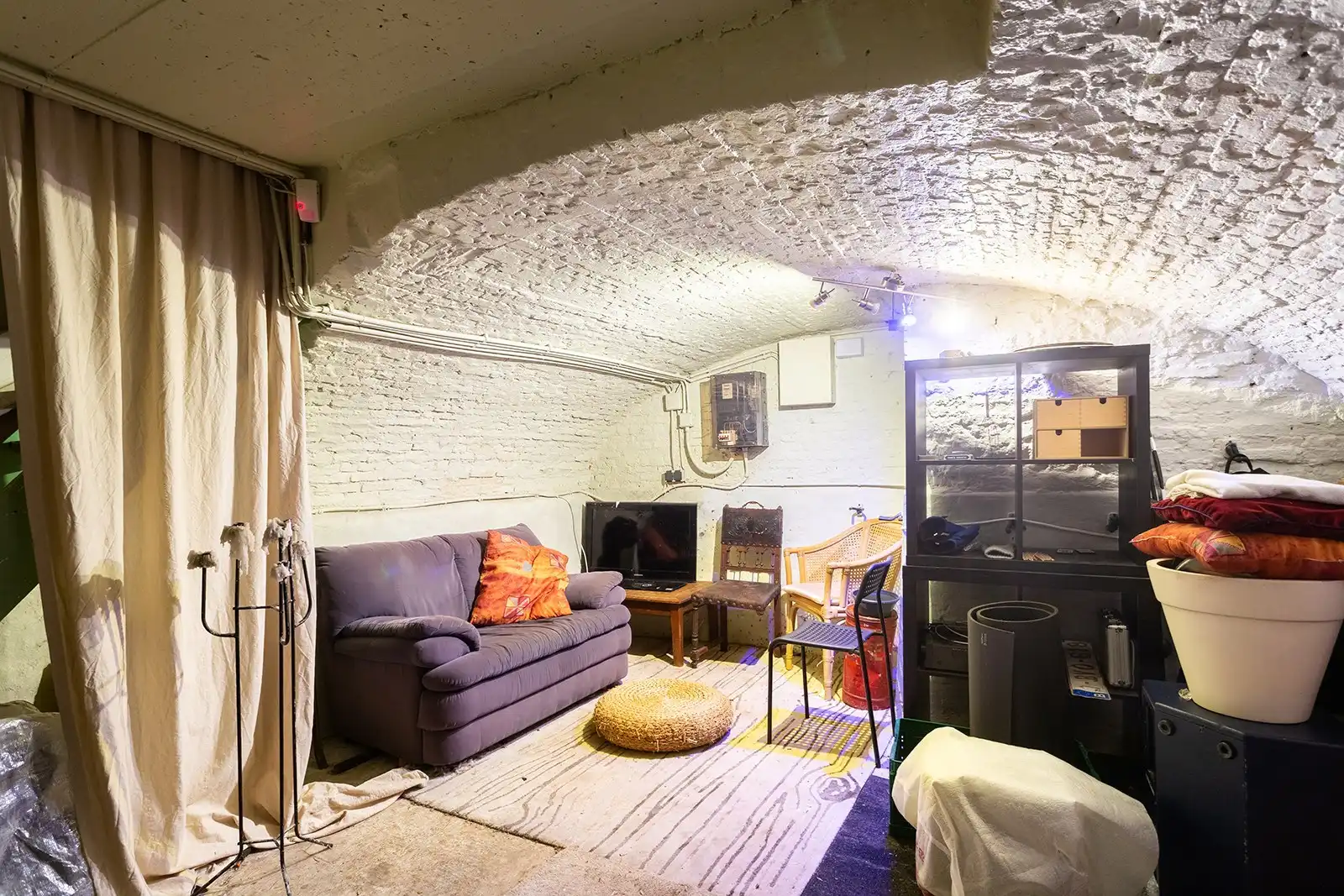 Unieke en karaktervol wonen in voormalig koetshuis foto 27