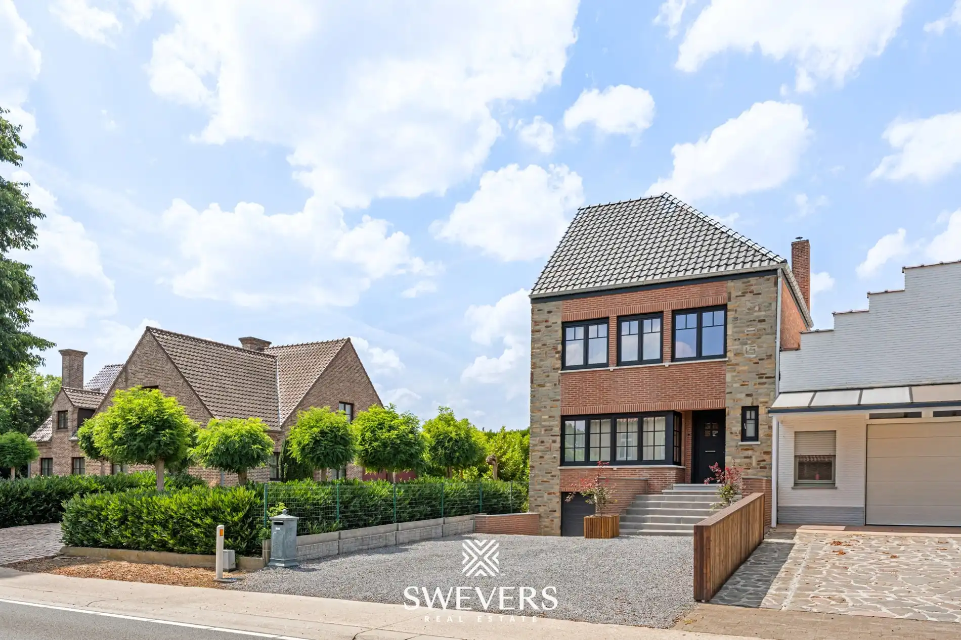 Prachtig gerenoveerde woning met 3 slaapkamers foto 36