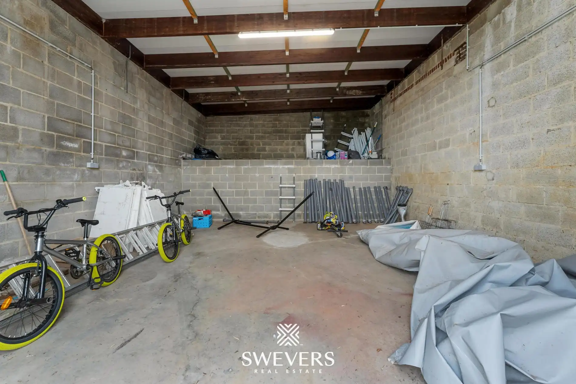 Volledig vernieuwd pareltje met terras, balkon & loods in Riemst foto 20