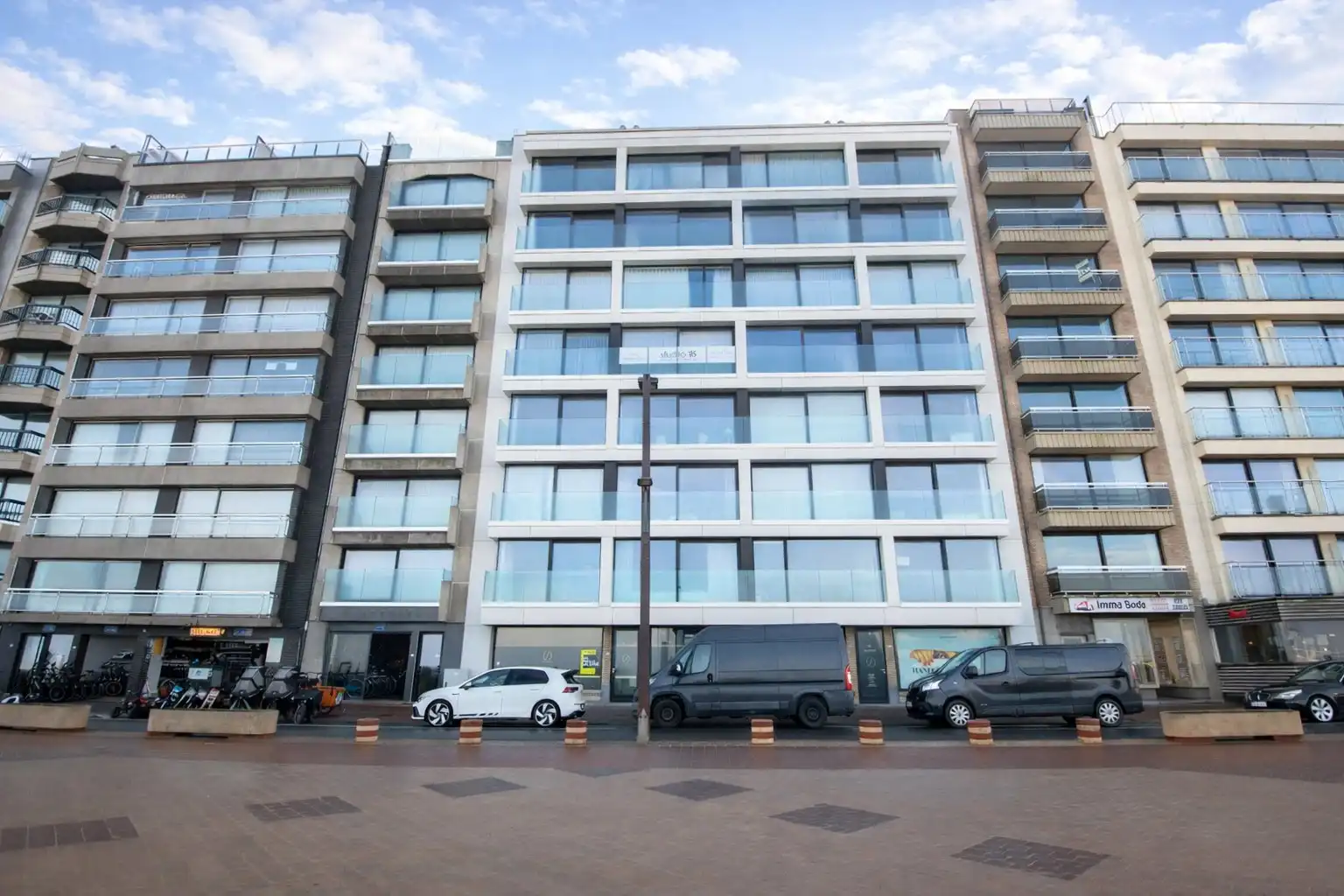 Commerciële ruimte te koop 8300 Knokke