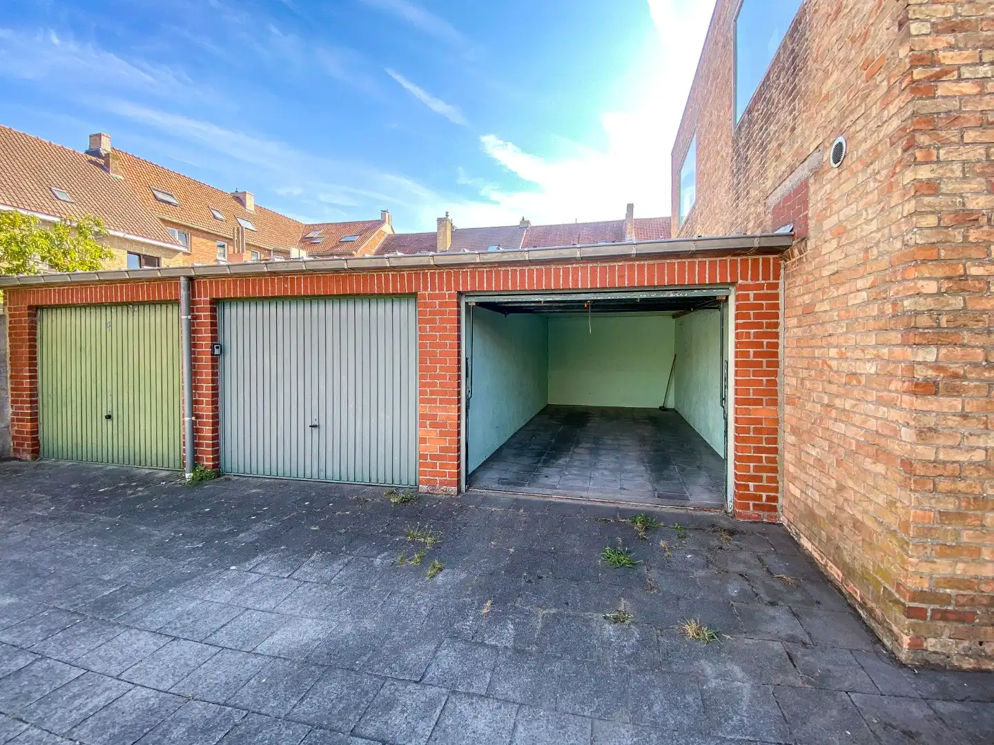 Bovengrondse garage te huur in Nieuwpoort-Stad. foto 2