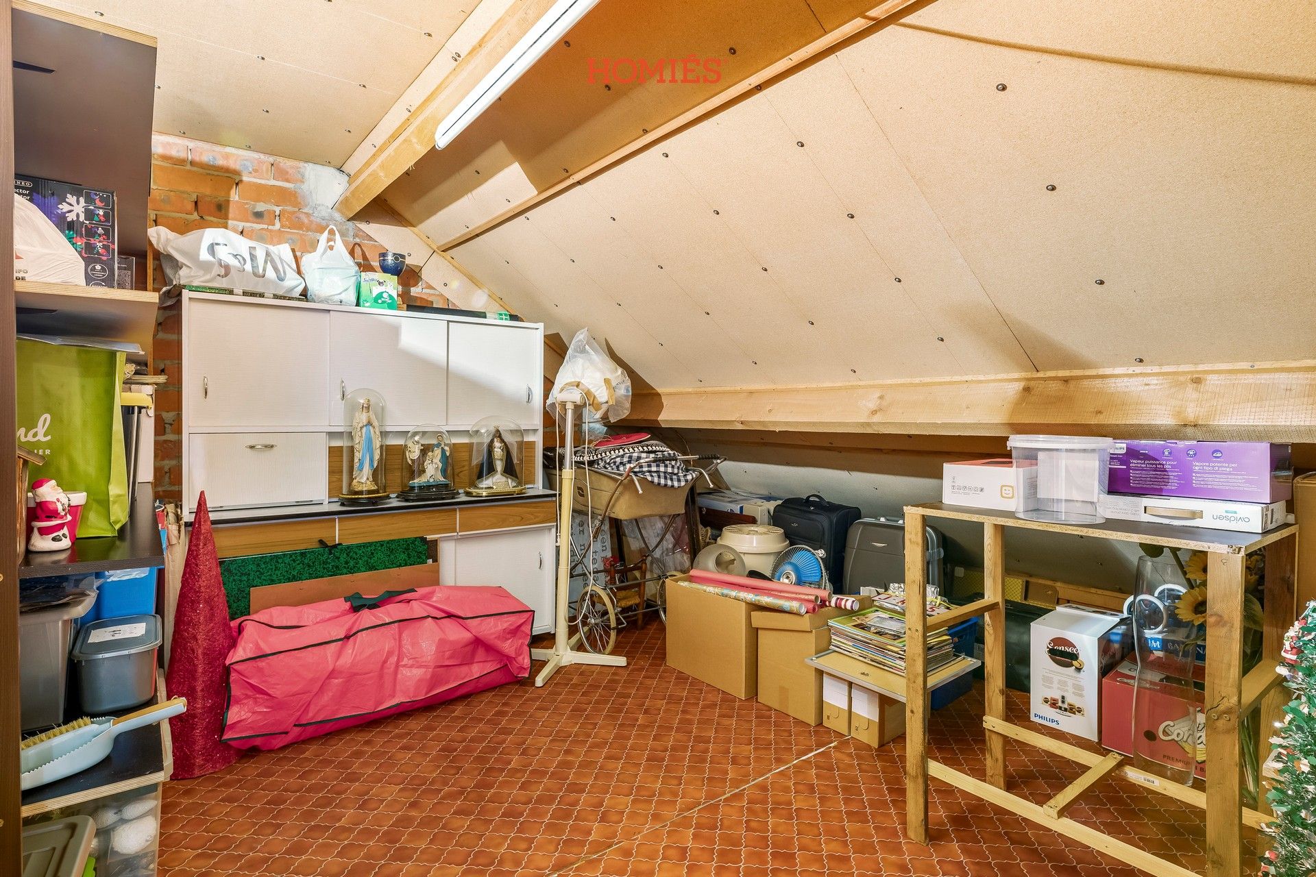 Gezinswoning met potentieel in een rustige omgeving foto 20