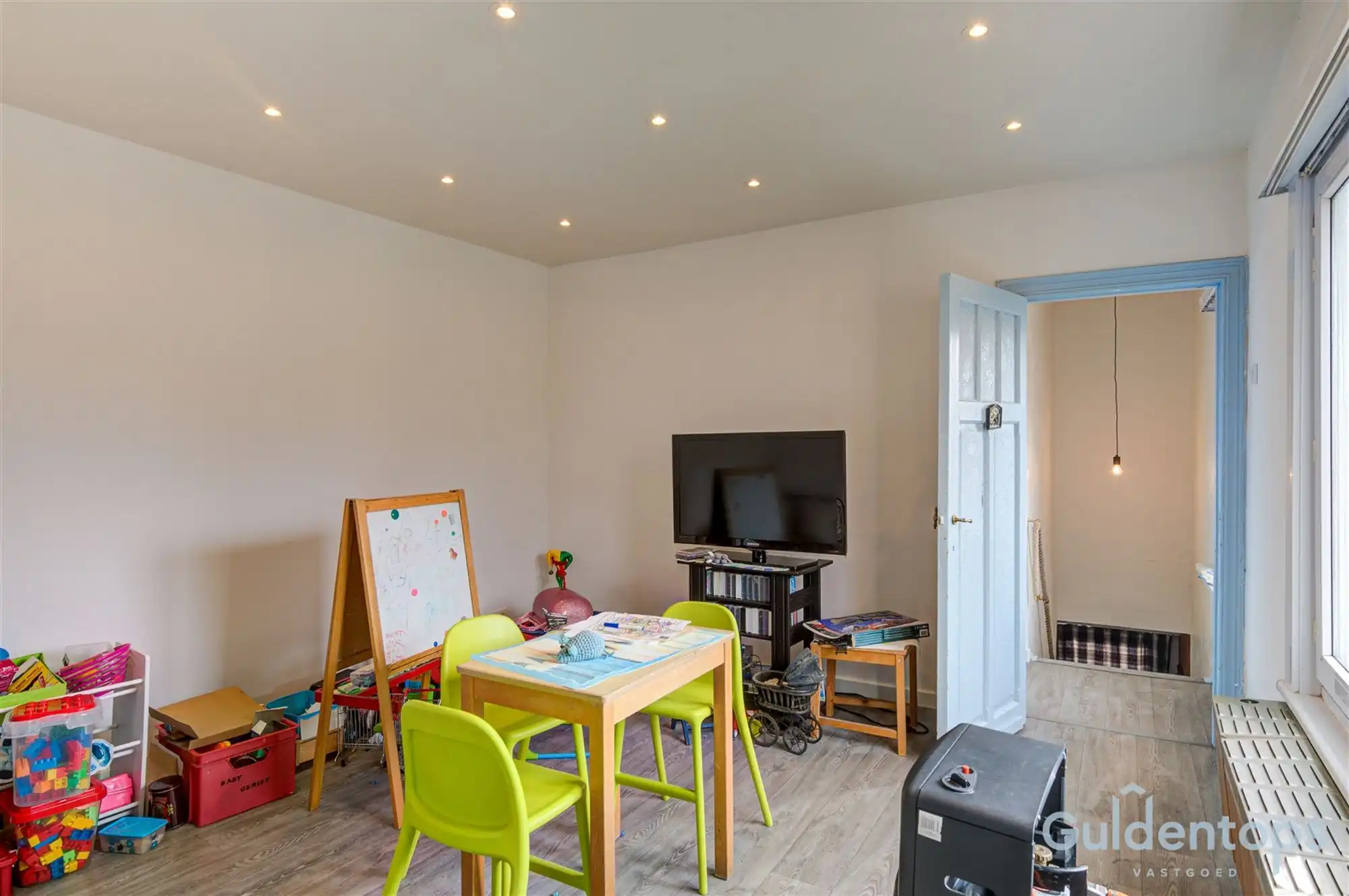 Open bebouwing op mooie ligging foto 6