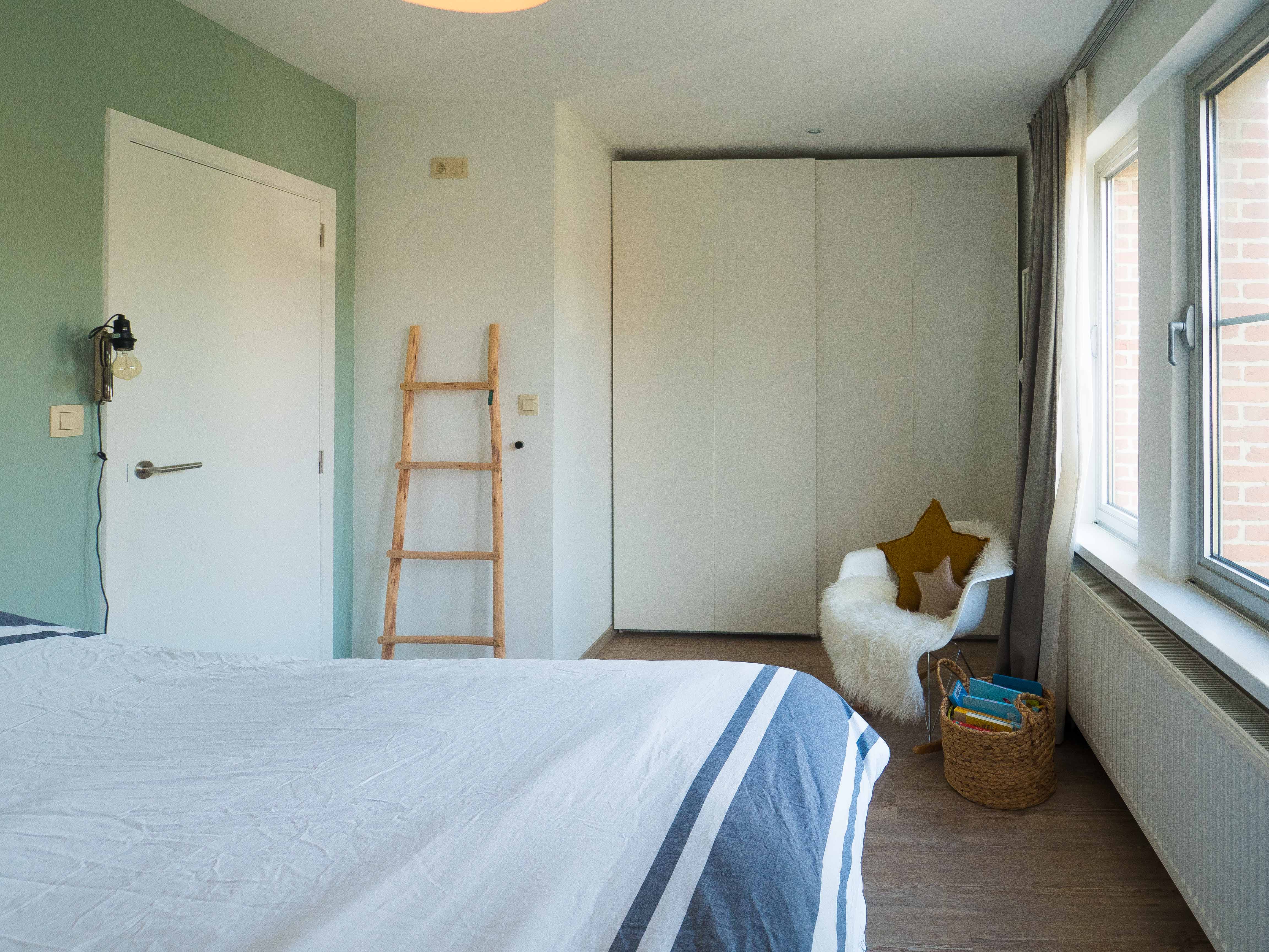 Sfeervolle gezinswoning met zonnige tuin in Mortsel foto 11