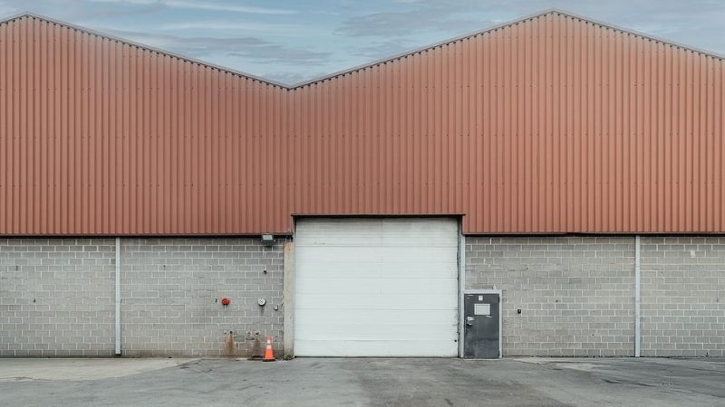 Magazijn te huur foto 2