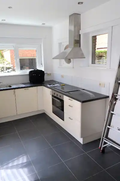 Gezellige woning met mooie tuin foto 4