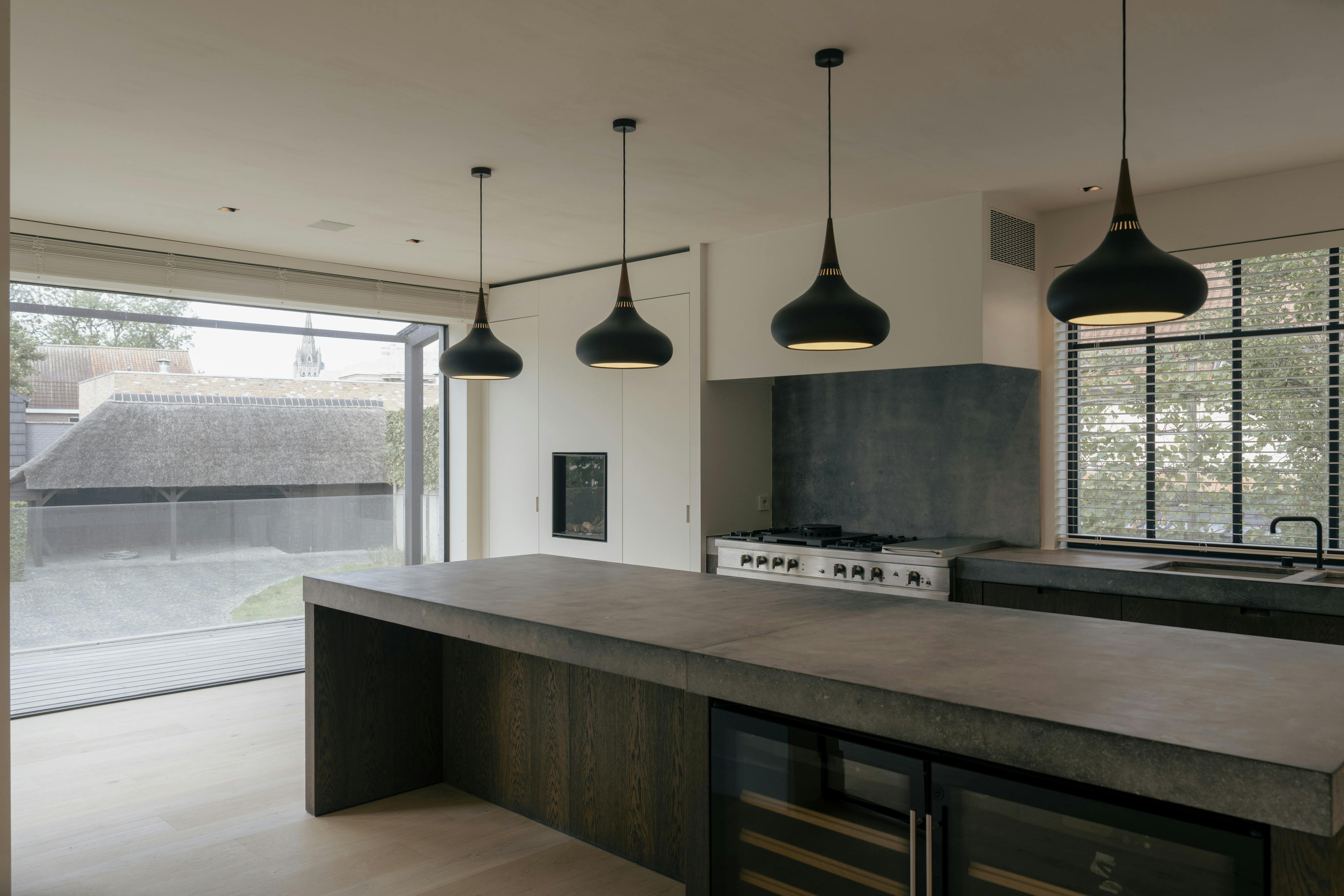 Uitzonderlijke villa te koop op 100m van de Menenpoort foto 6