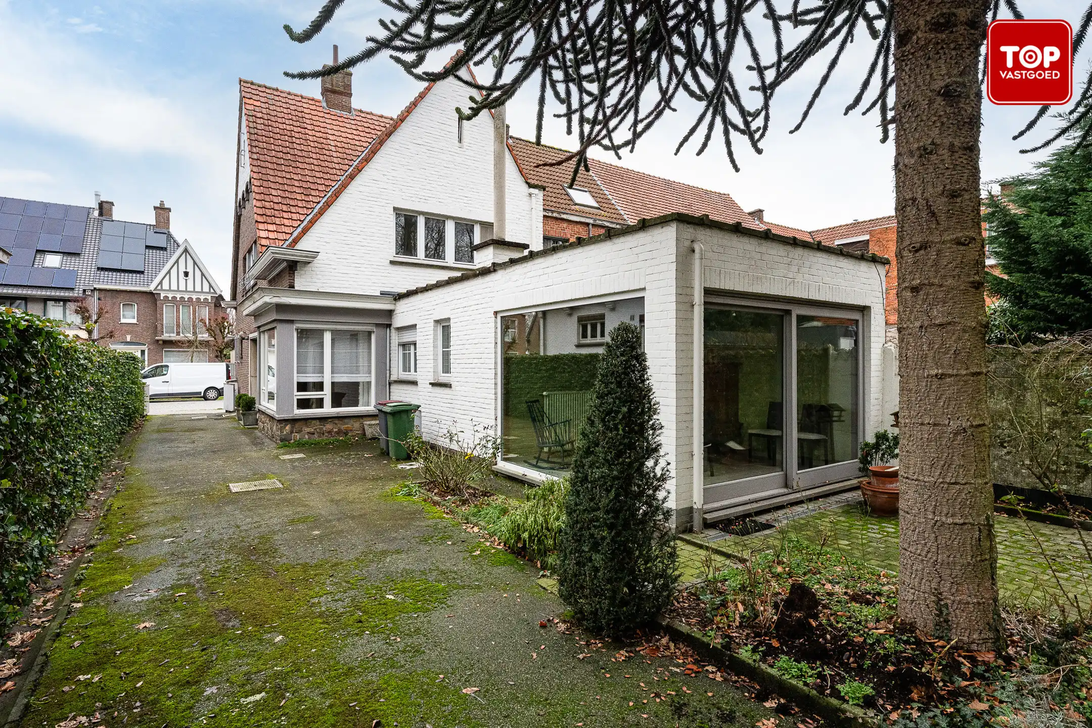 Hoofdfoto van de publicatie: Karaktervolle HOB met 3 slaapkamers en tuin op topligging