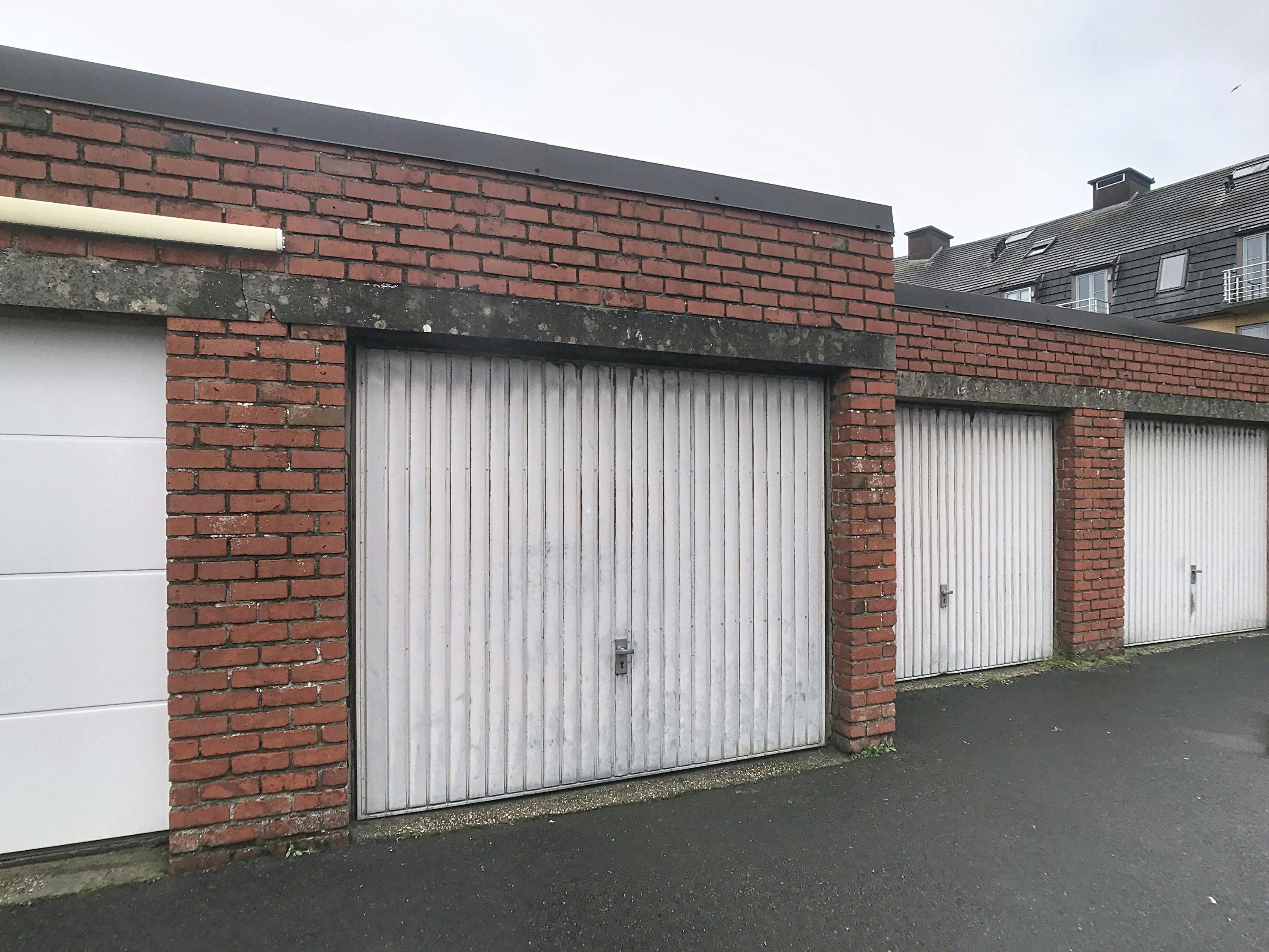 Garage te koop in Ieper op de Brugseweg foto 8