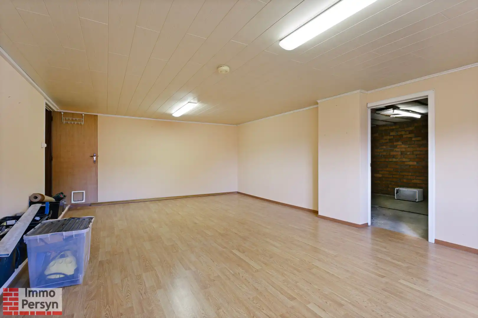 Commercieel pand (inclusief handelsfonds) met instapklaar appartement en achterliggend perceel foto 26