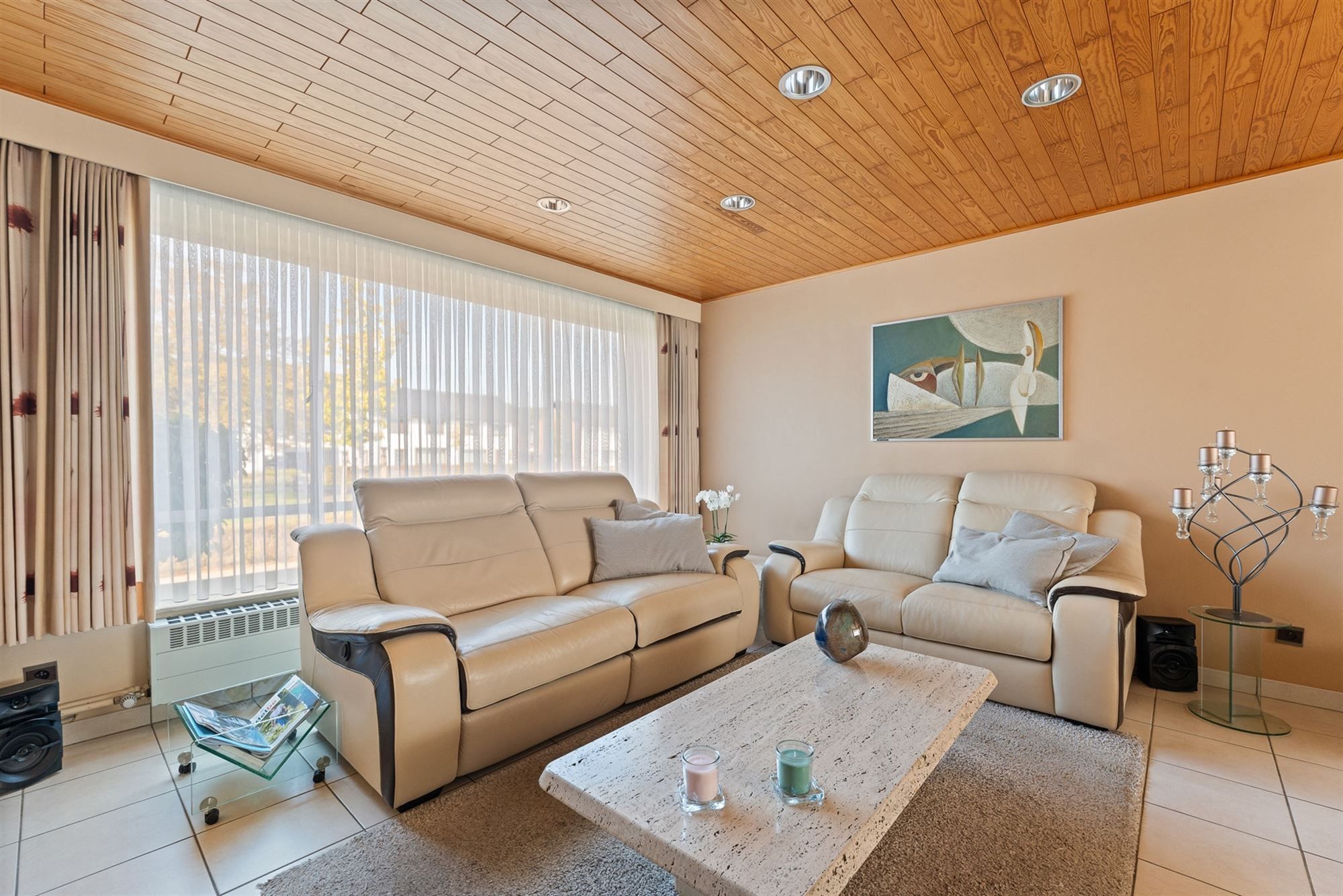 GOED ONDERHOUDEN WONING MET 3 SLAAPKAMERS OP EEN ZONNING GEORIËNTEERD PERCEEL TE PAAL foto 3