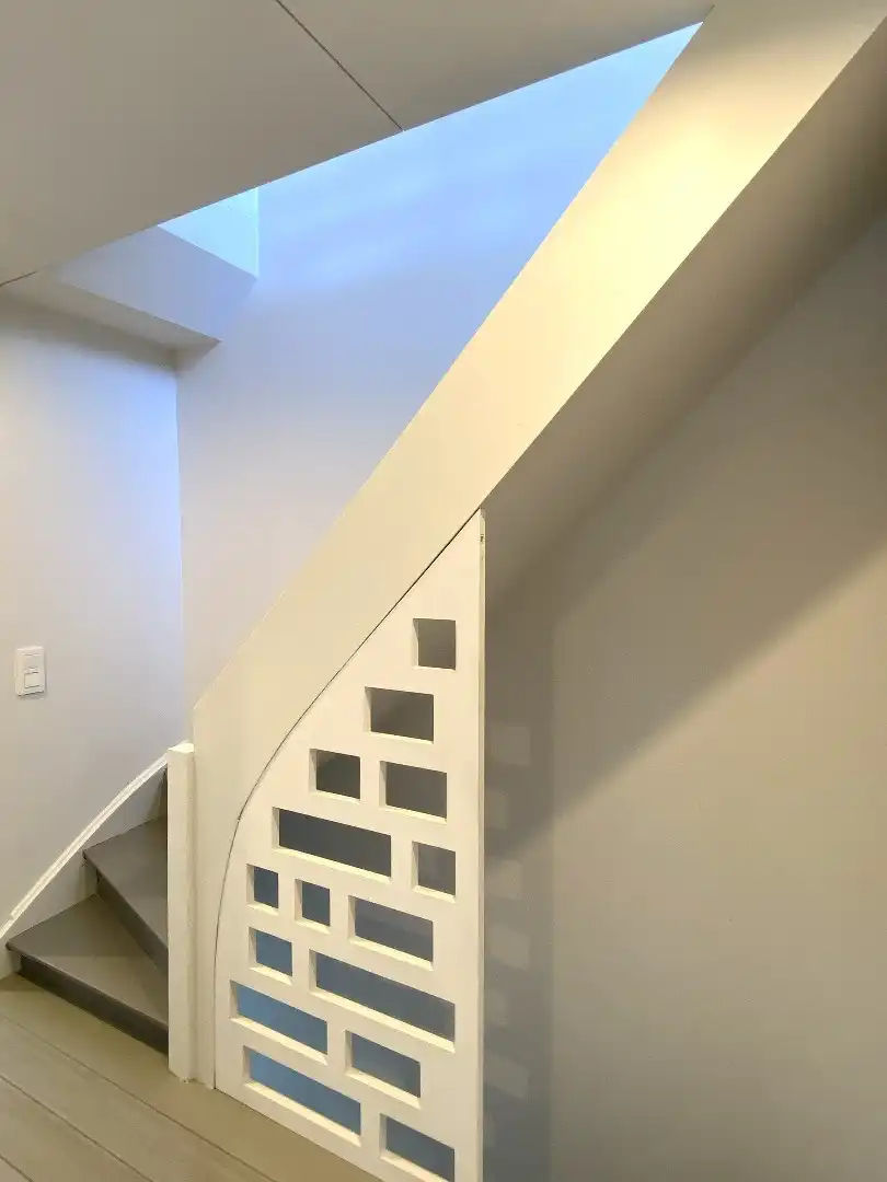 INSTAPKLAAR DUPLEX-APPARTEMENT MET 2 SLAAPKAMERS | BUREEL EN STAANPLAATS foto 5