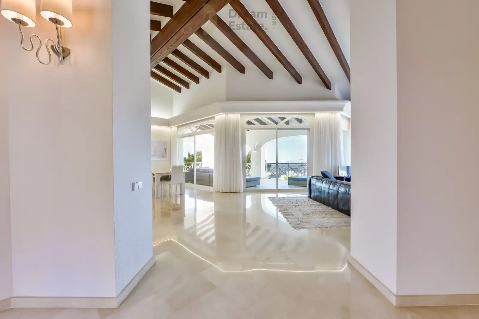 Exclusieve luxe villa in Altea – Waar elegantie en panoramisch uitzicht samenkomen foto 11