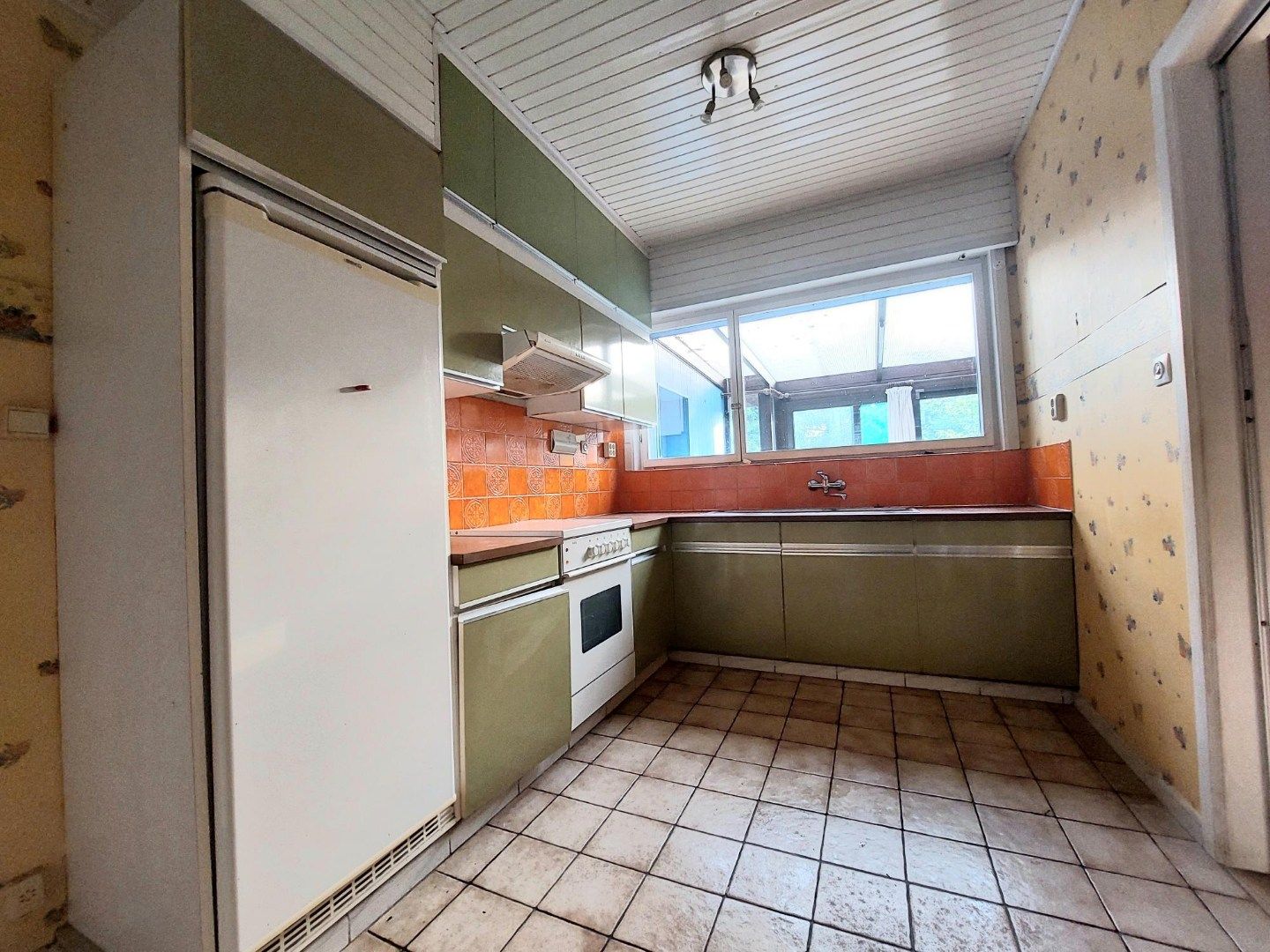 Ruime halfopen woning  foto 6