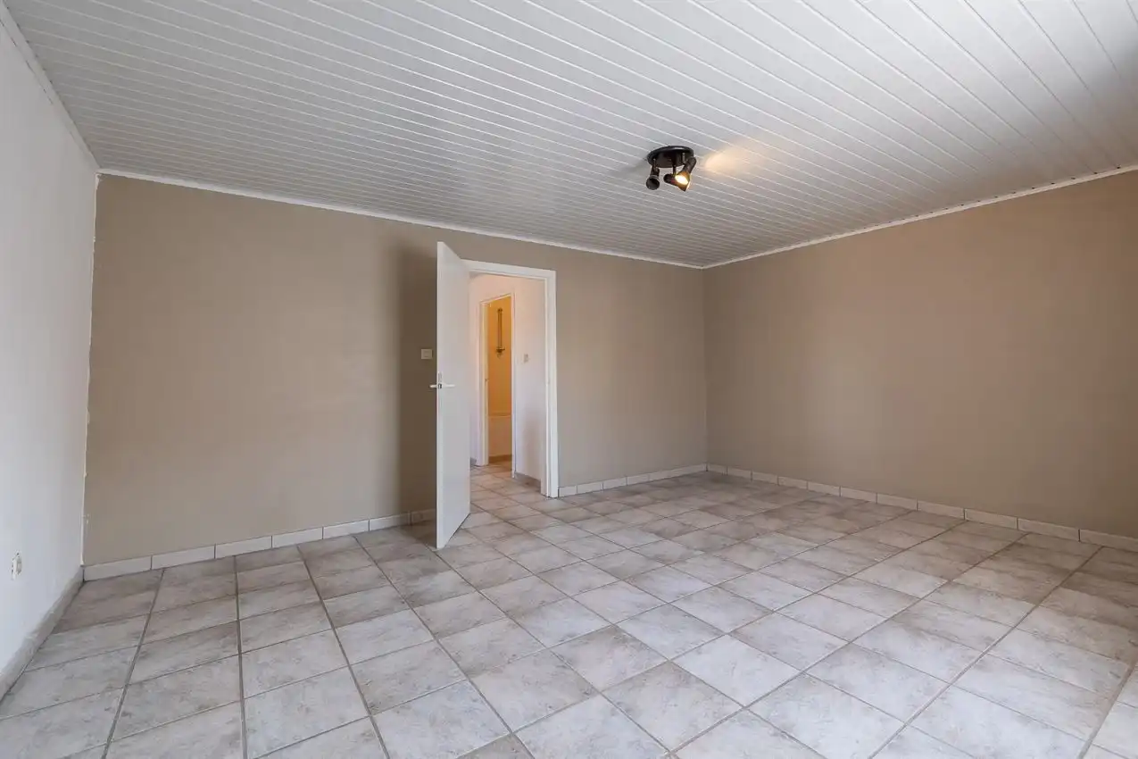 Verzorgde woning met 2 slpk., tuin en garage foto 20