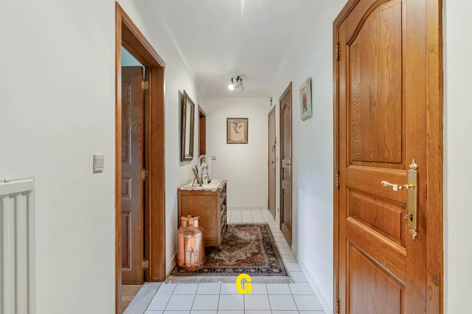 Uitstekend verzorgd 2-slaapkamer appartement in hartje Bilzen, met standplaats, kelderberging en terras met zicht op het Park van Haffmans foto 18