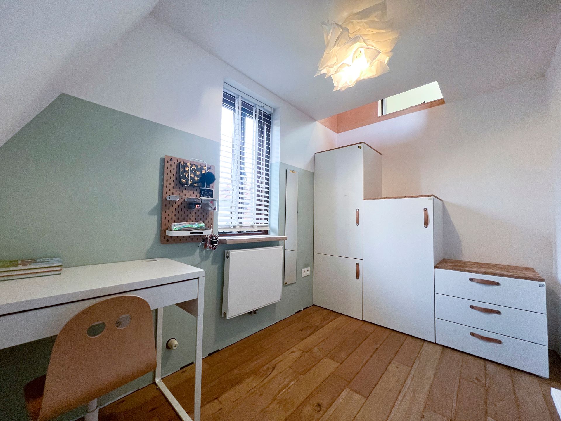 Charmante, gerenoveerde woning met 3 slpk. gelegen in de dorpskern van Meersel-Dreef! foto 22