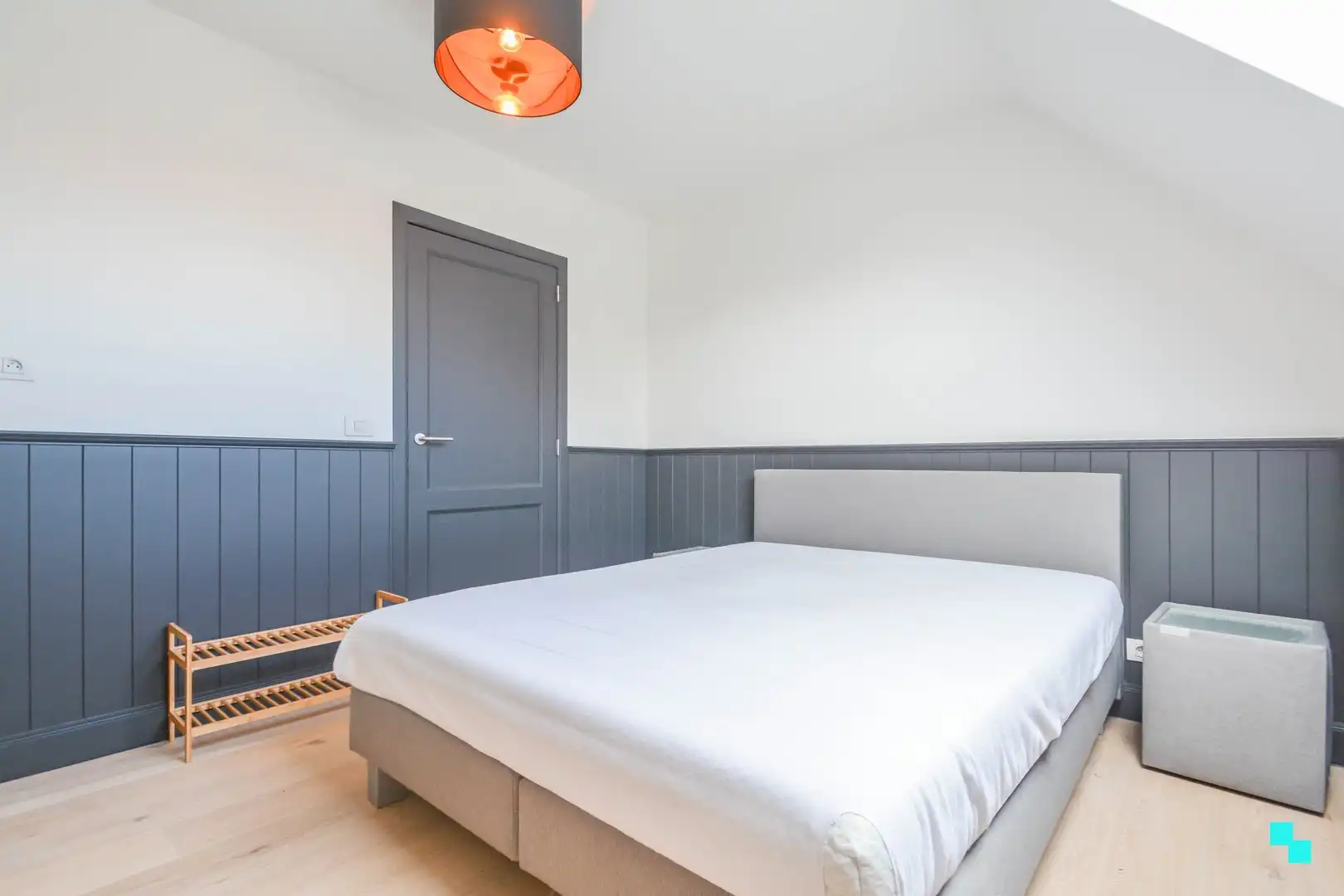 Ruim, instapklaar appartement nabij centrum Emelgem foto 15