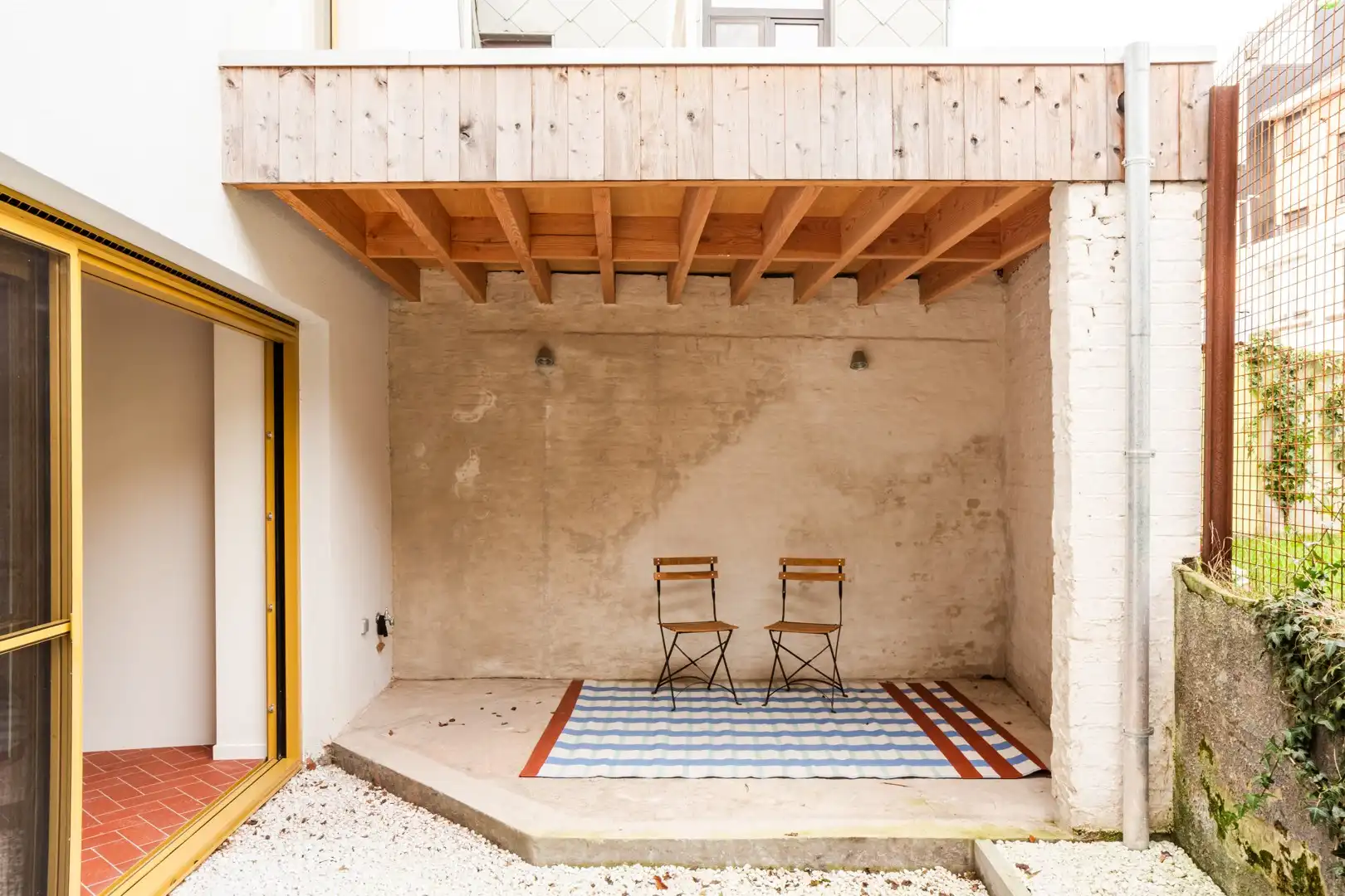 Exclusieve nieuwbouwwoning verscholen in de stad foto 7