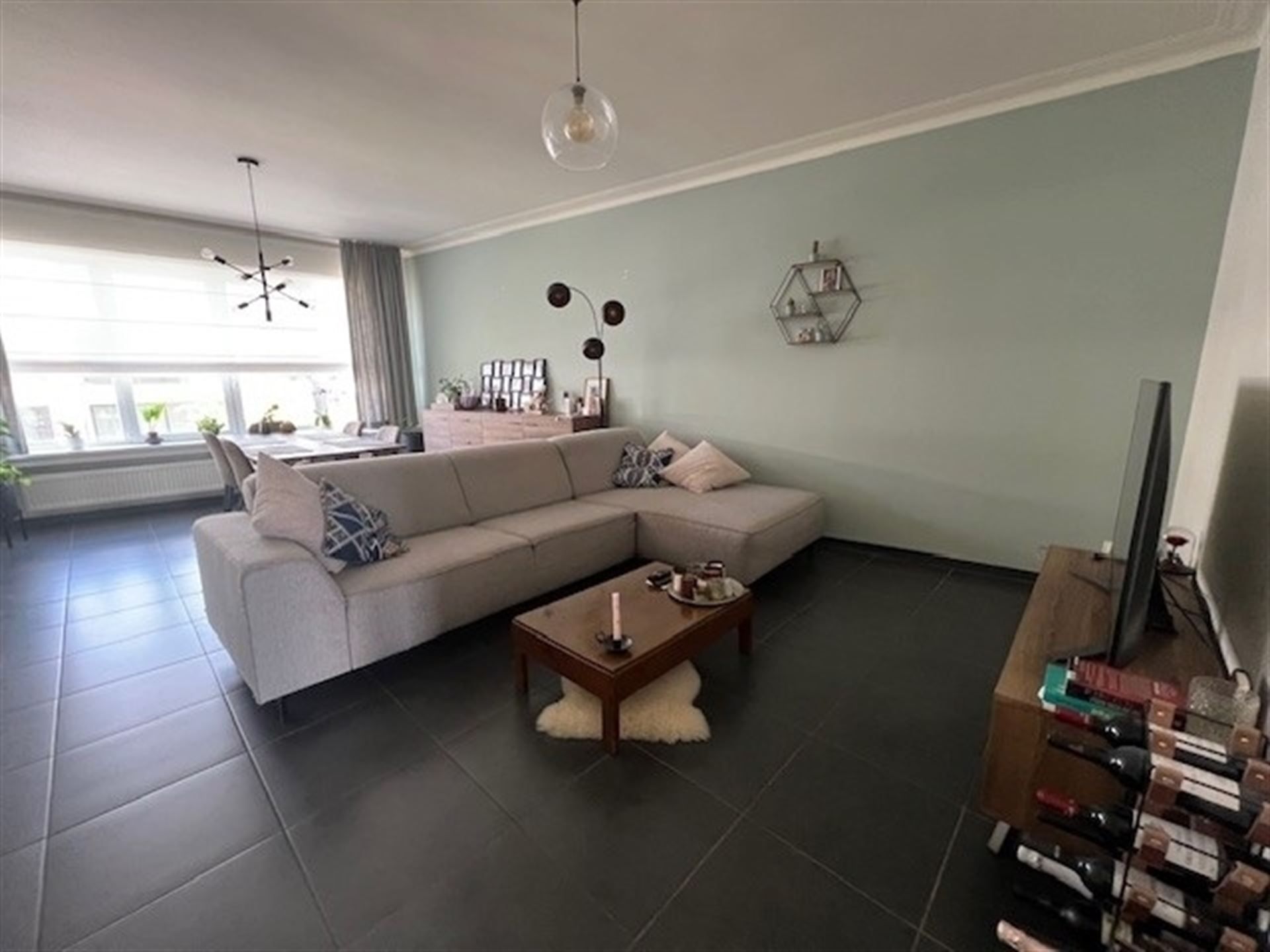 Gezellig 2-slaapkamer appartement in hartje Wilrijk foto 3