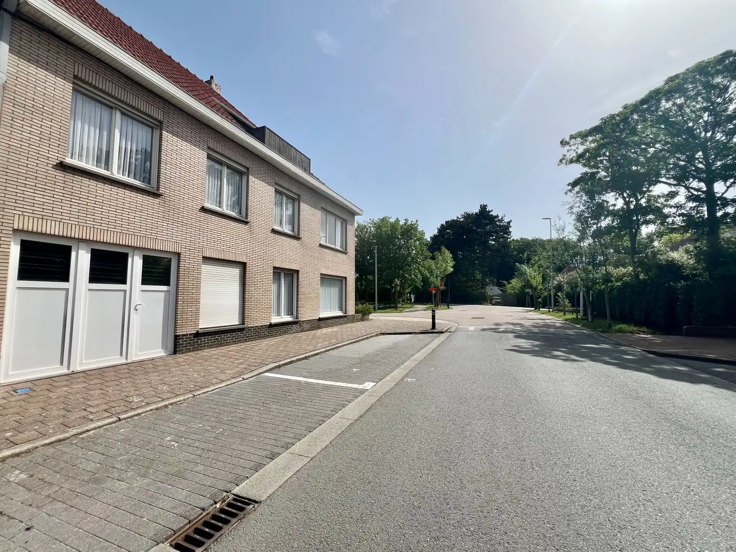 Te renoveren hoekwoning aan de rand van het Zoute. foto 7