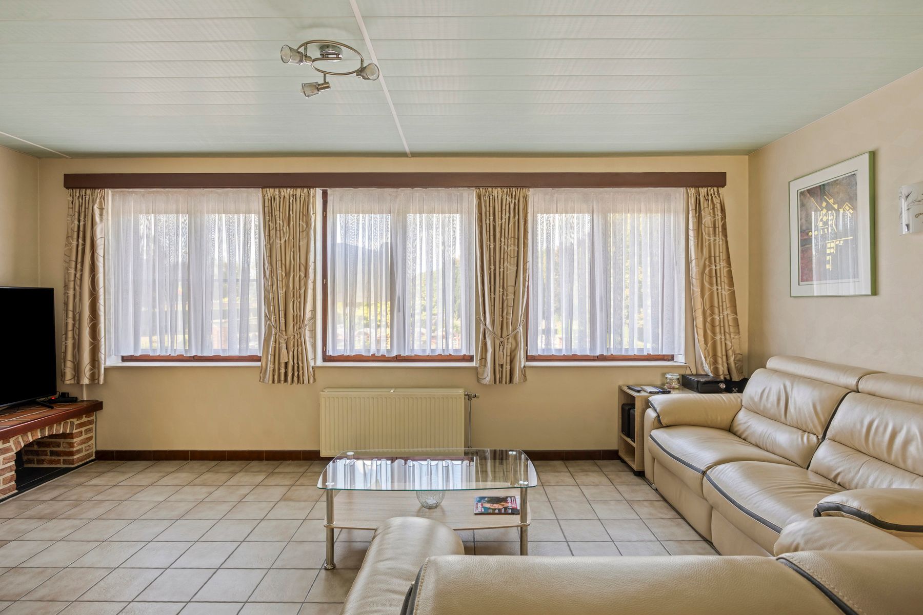 Charmante gezinswoning met 3 slaapkamers, tuin en garage  foto 4