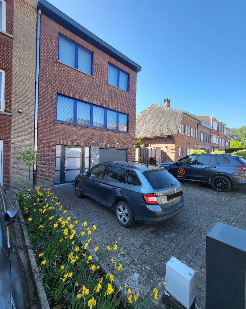 Ruime halfopen bel-etage woning met 4 slaapkamers en garage foto 29