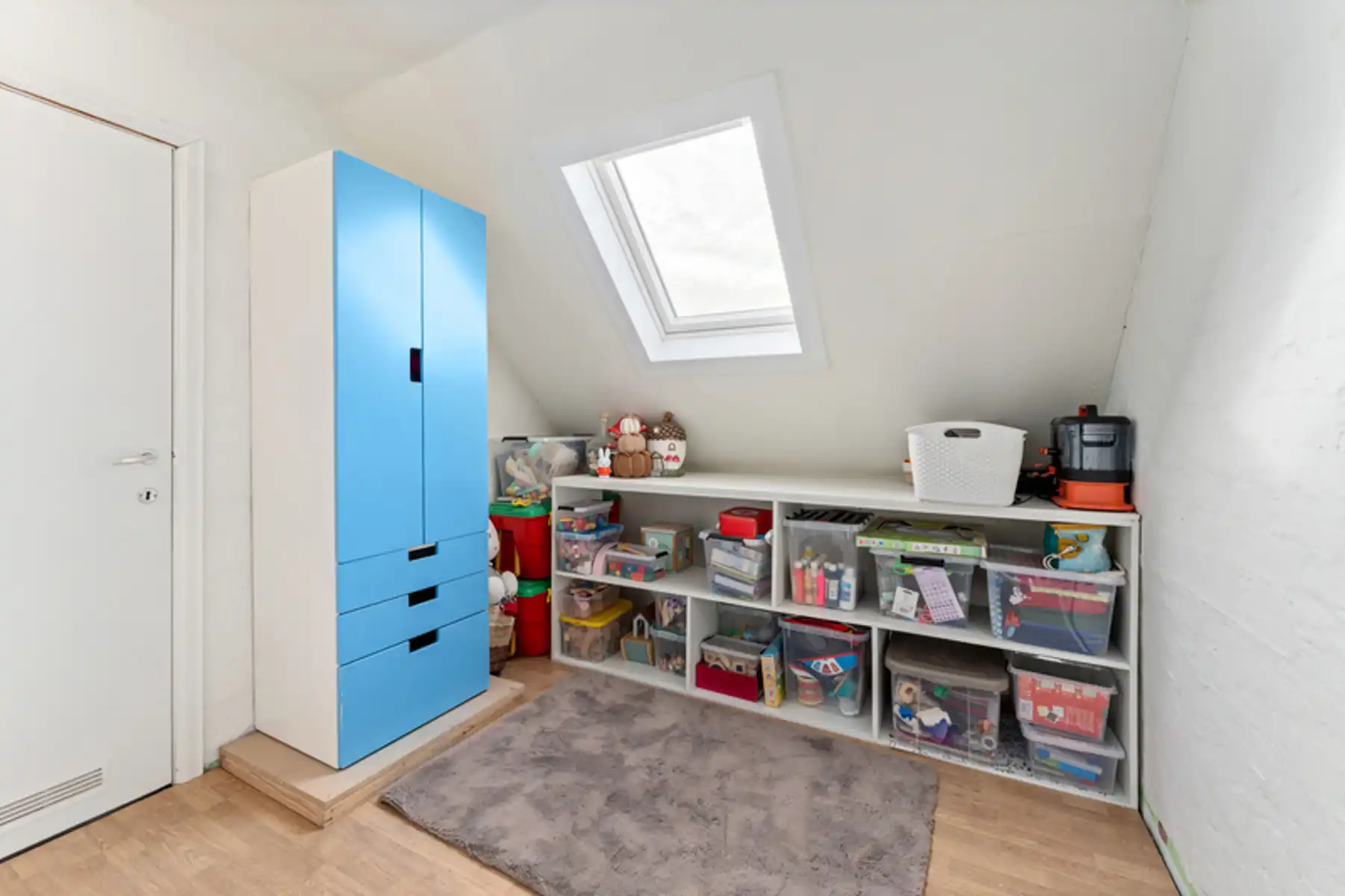 Rustig gelegen alleenstaande woning met tuin en garage. foto 19