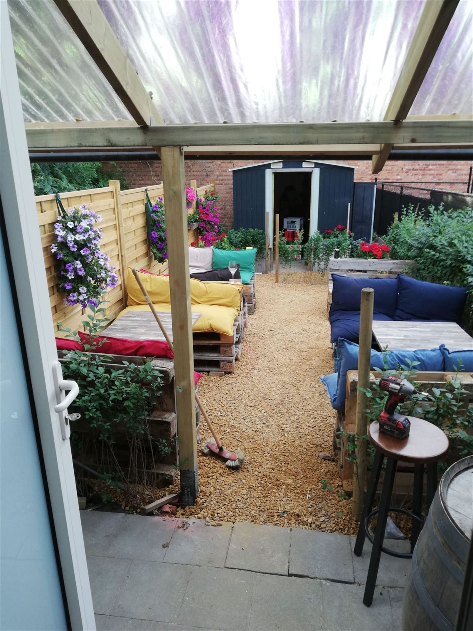 Goed gelegen Handelspand in centrum Meerbeke (Ninove) foto 3