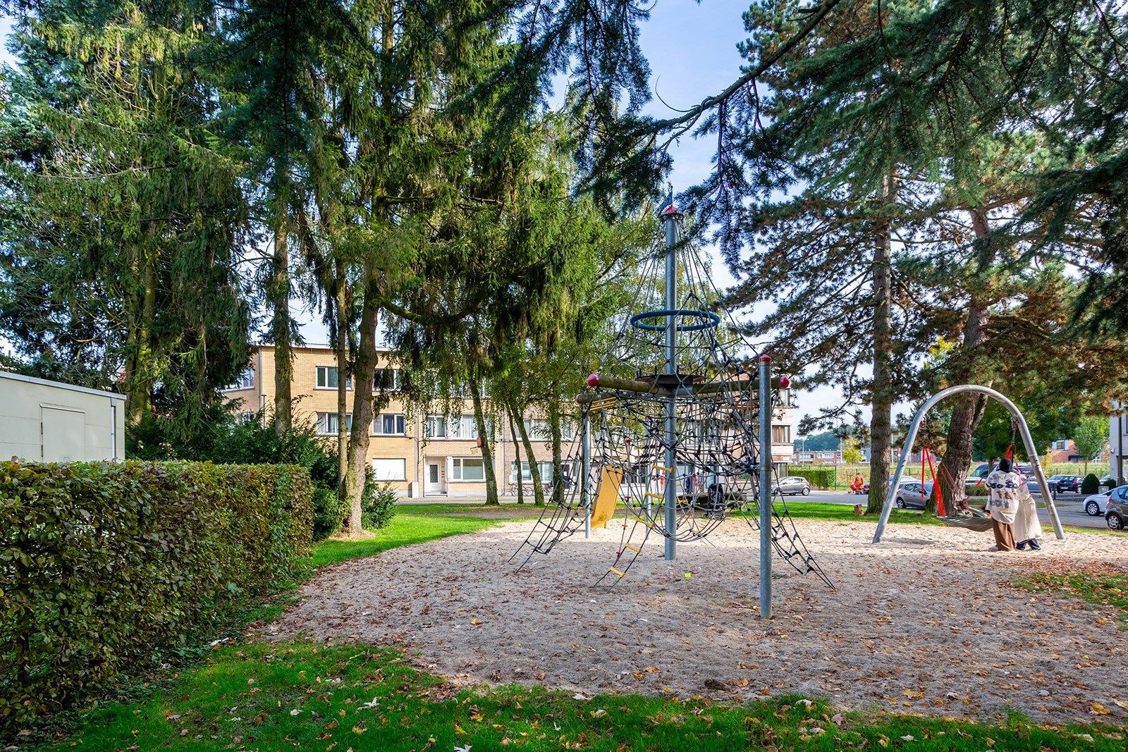  Stijlvol wonen met eigen tuin in hartje Wilrijk! foto 19