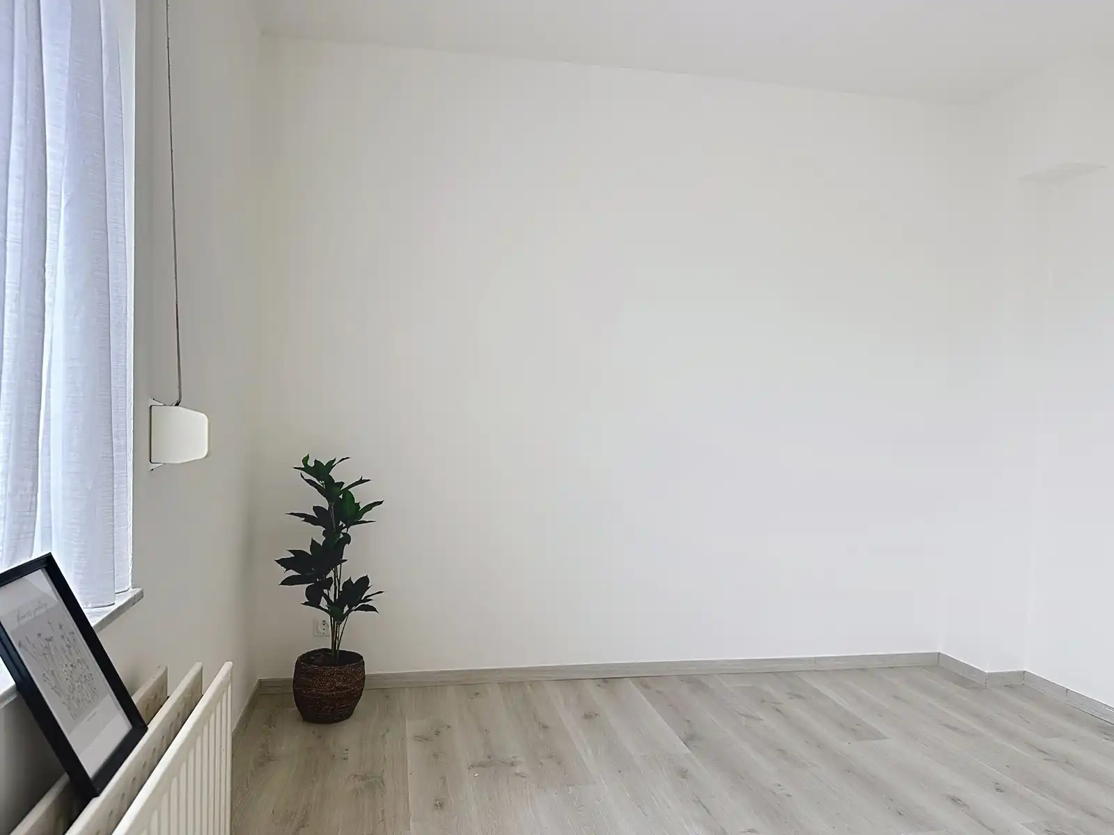 Centraal gelegen appartement met garage en staanplaats foto 18