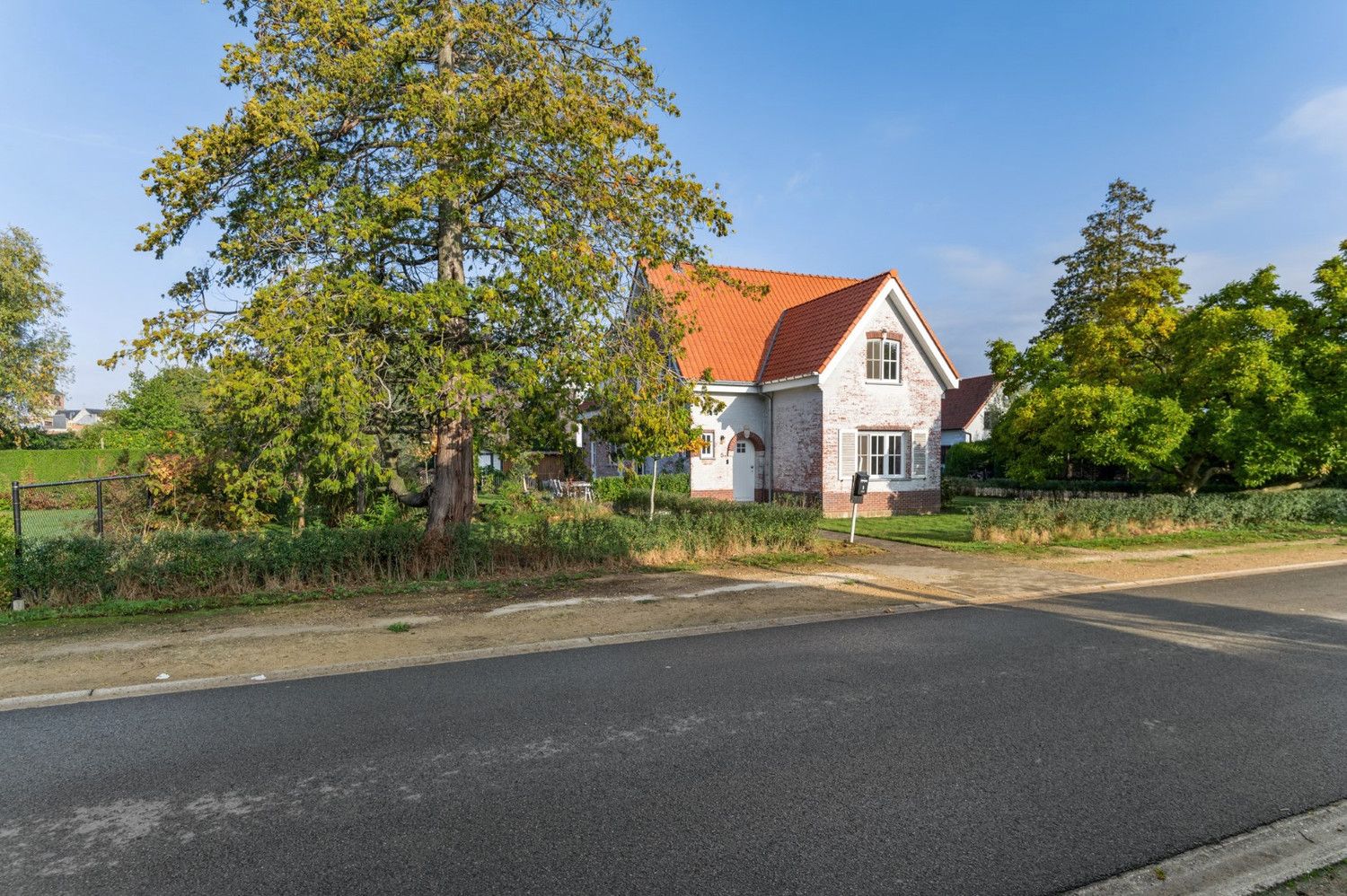 VOLLEDIG GERENOVEERDE WONING OP TOPLOCATIE! foto 24
