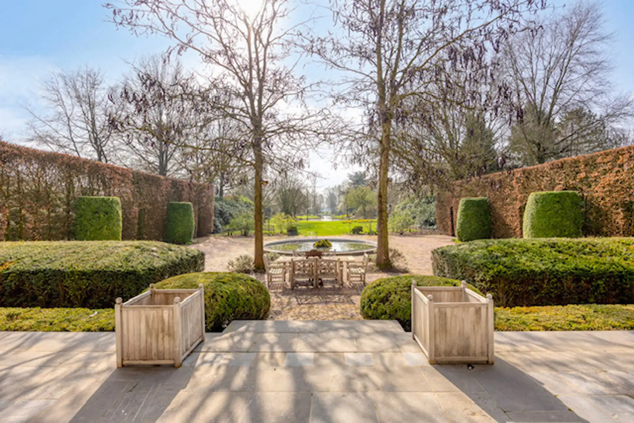 GEEL - Stijlvolle villa met parktuin foto 9