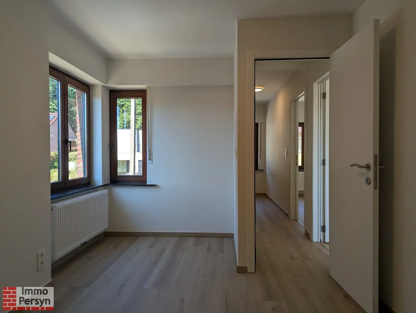 Zeer ruime open woning te huur in Langdorp foto 25
