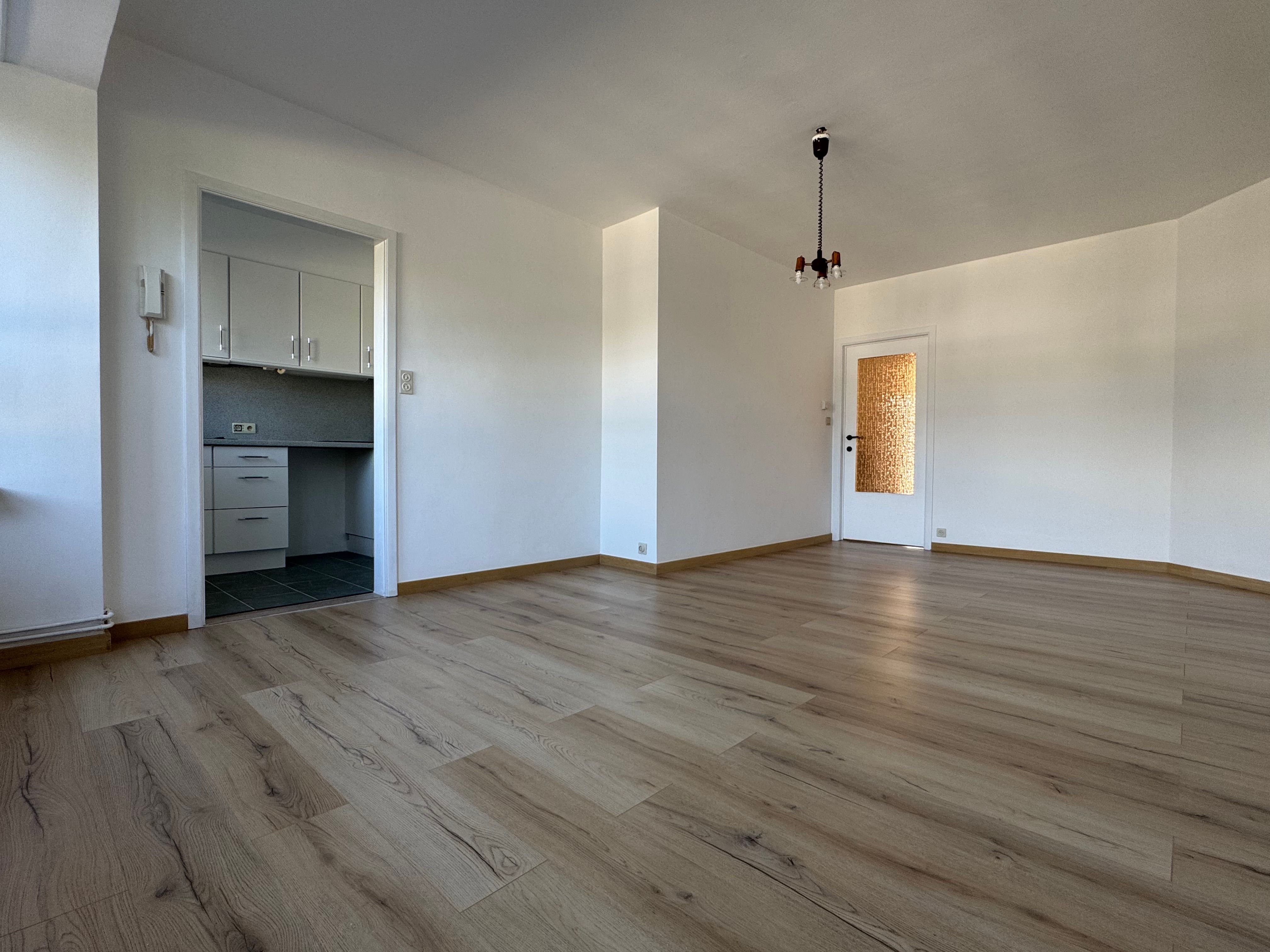 Instapklaar appartement nabij Maria Hendrikapark foto 2