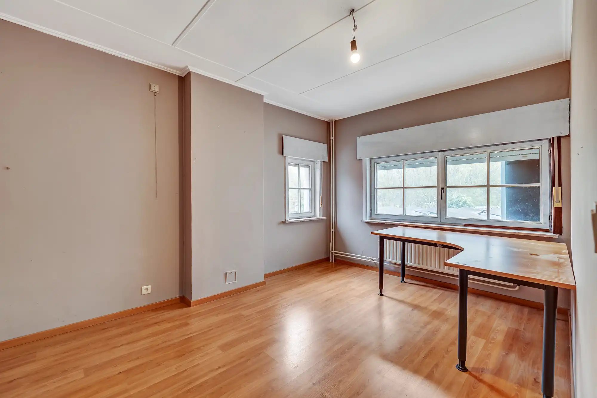 Instapklare woning met ruime garage foto 12