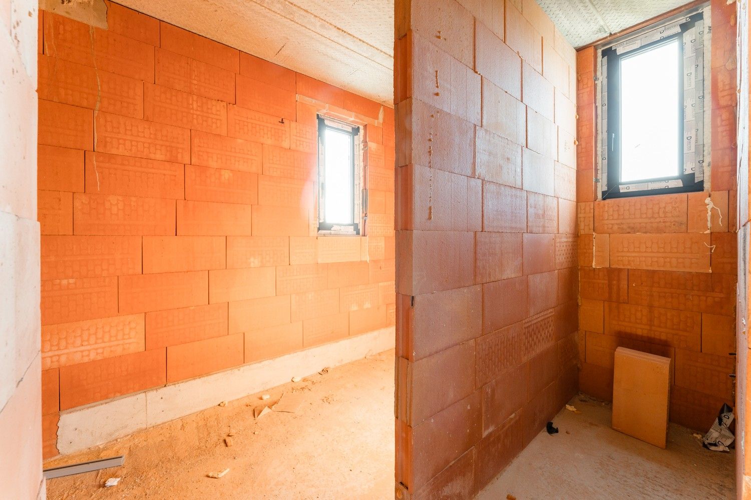 Ruime half open CASCO gezinswoning op een mooi perceel foto 15