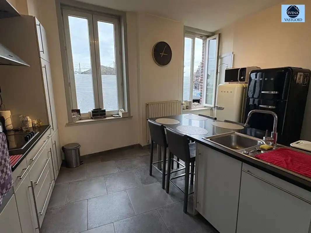 ZEER GOED GELEGEN WONING NABIJ CENTRUM foto 3